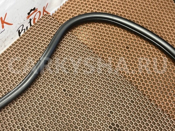 Уплотнитель дверного проема BMW 2er 