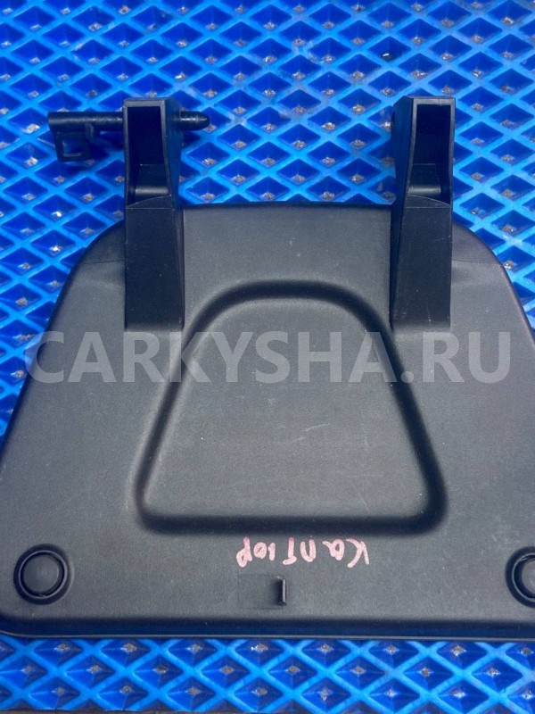 Крышка бардачка Renault Kaptur I (2016—2020) Renault 16 оригинальный номер 685101172R