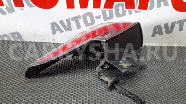 Фонарь задний правый Toyota Rav 4 40 Toyota RAV 4 оригинальный номер 8155142201
