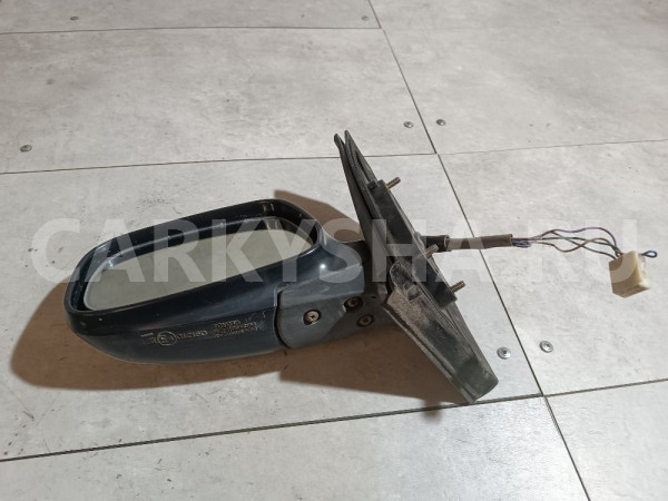 Зеркало левое электрическое Toyota Prius оригинальный номер 8794047010