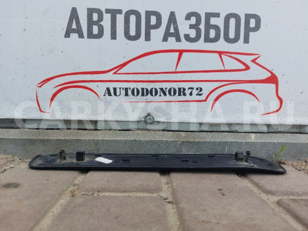 Накладки порога (внутренние) Toyota Avensis T270 Toyota Avensis оригинальный номер 6791105040