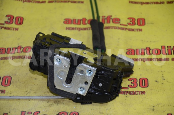 Замок двери задней левой Kia Soul 