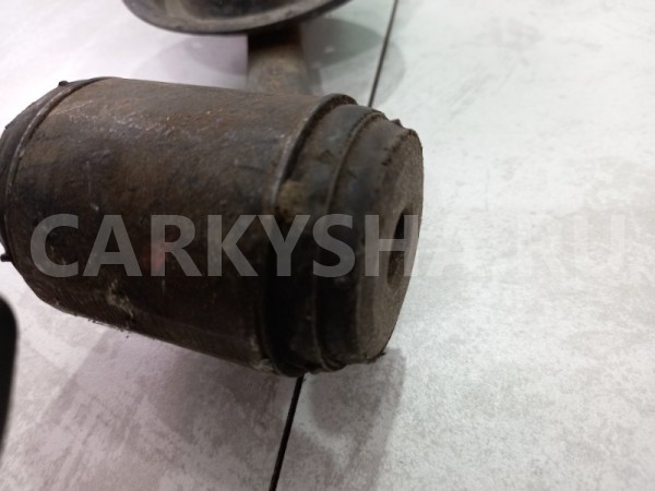 Рычаг передний нижний Mercedes S300 A1263301807 W126, передний левый Mercedes-Benz S-klasse 