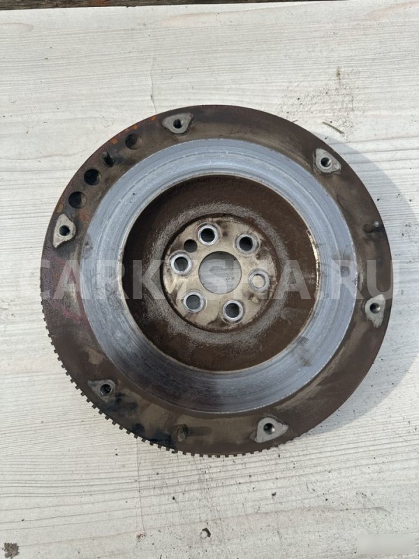 Маховик Ford Fusion Fiesta 1.4 ркпп Ford Fiesta оригинальный номер 98MM-6375-CAfor