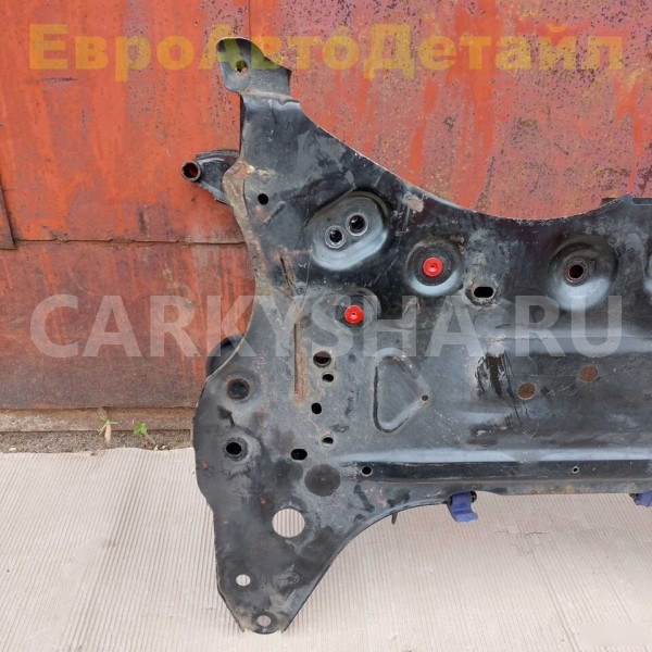 Подрамник передний Volvo XC40 Volvo XC40 оригинальный номер 32221574