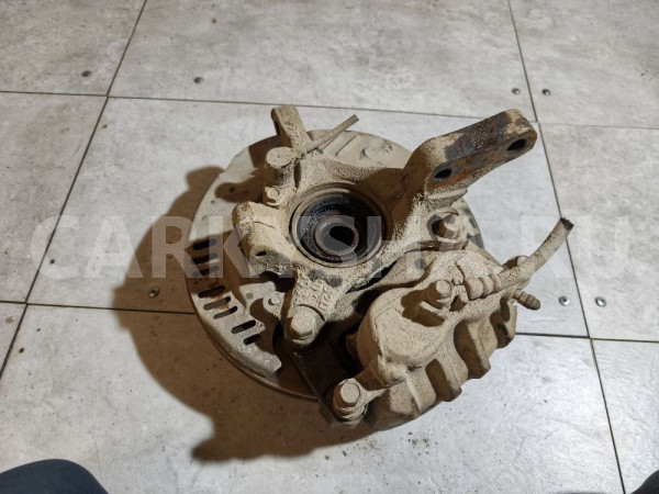 Кулак поворотный передний правый Subaru Legacy оригинальный номер 28012AA023