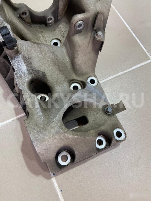 Кронштейн кондиционера Porsche Cayenne 1 Porsche Cayenne оригинальный номер 9481022136R