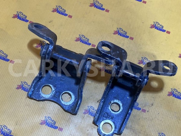 Петля двери передней правой Honda CR-V 3 RE5 Honda CR-V оригинальный номер 67410SWWE01ZZ