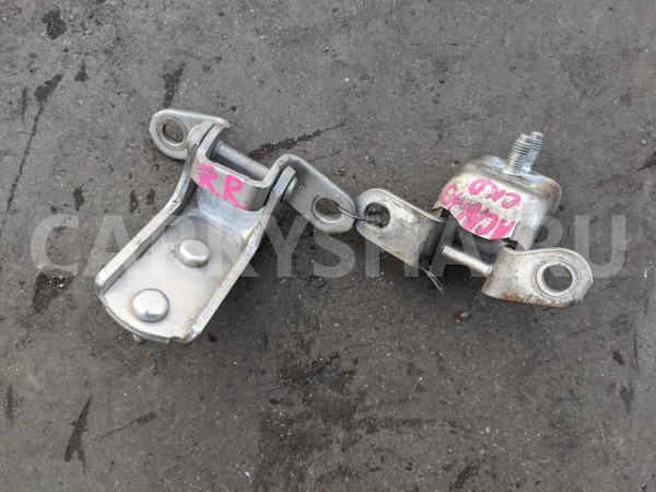 Петли на дверь Toyota Nadia 