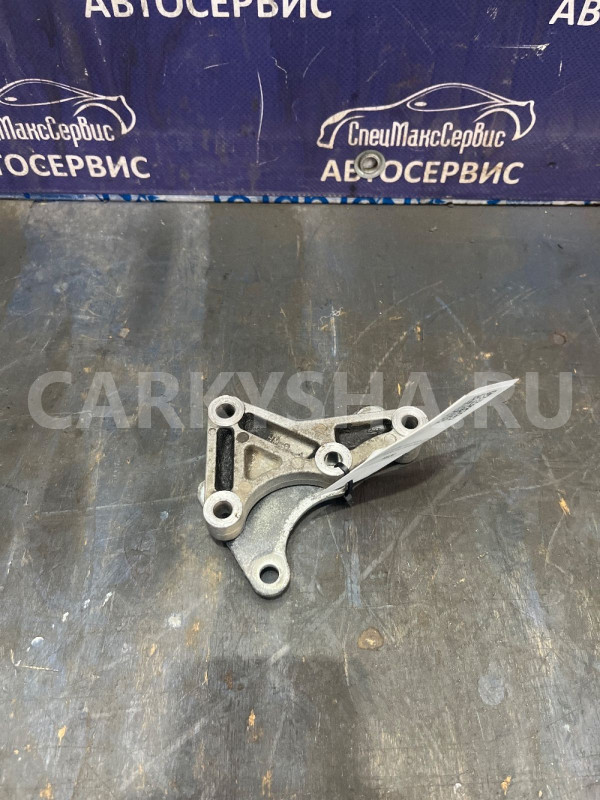 Кронштейн ГУР Ssang Yong  D20 Ssang Yong Kyron оригинальный номер 6654601880