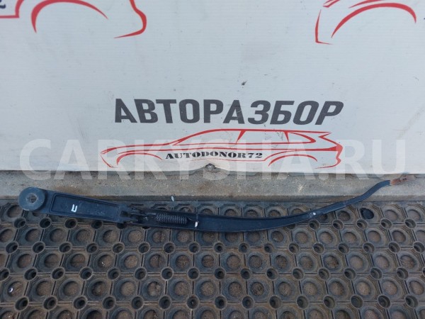 Поводок стеклоочистителя передний правый Kia Ceed Kia Cee'd оригинальный номер 983201H300