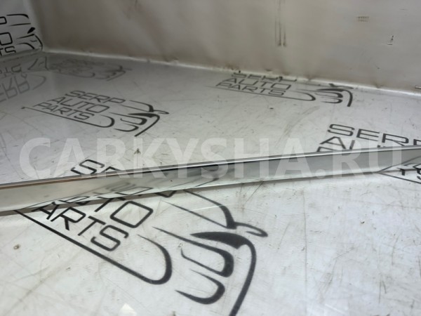 Молдинг кузова правый Volkswagen Touareg 7L 3.2 Volkswagen Touareg 