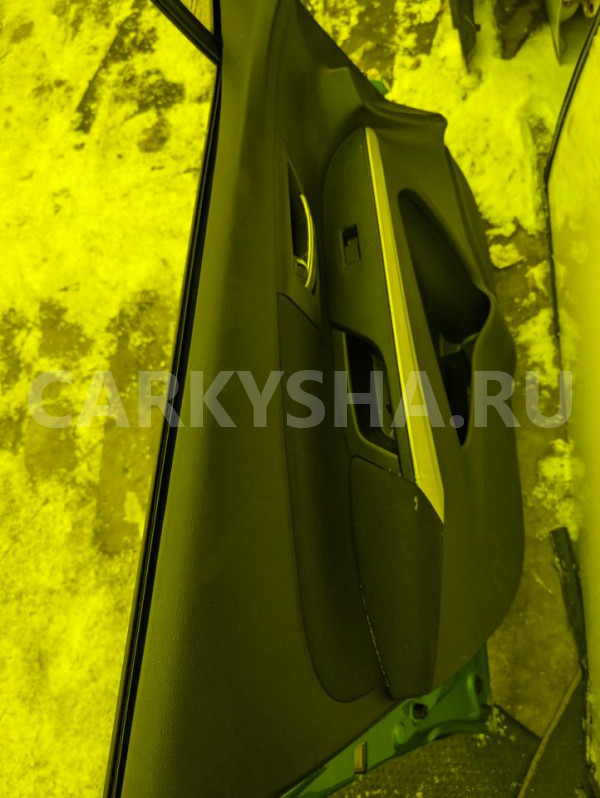 Дверь Suzuki SX4 
