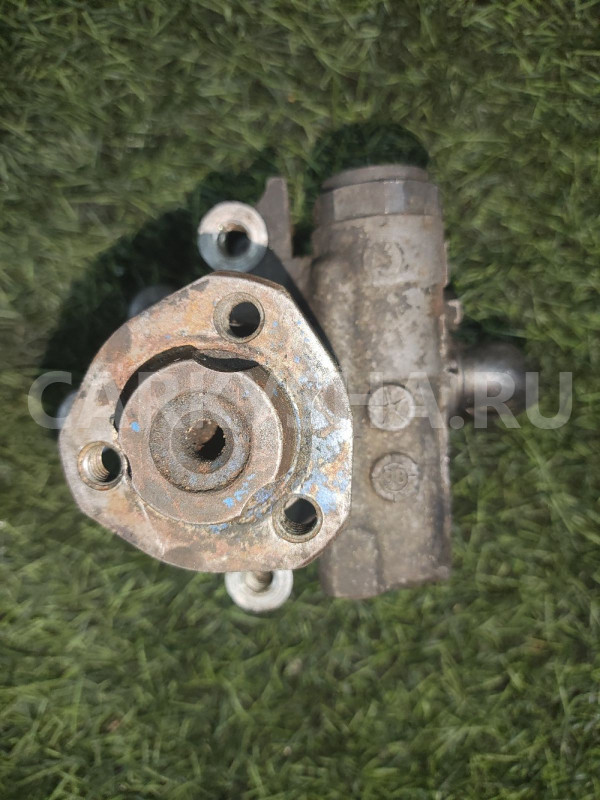 Насос гидроусилителя Volkswagen Golf 4 Volkswagen Golf оригинальный номер 1J0422154B