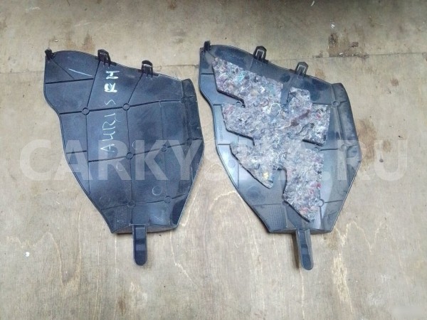 Накладка консоли правая Toyota Auris E150 Toyota Auris оригинальный номер 58817-02010