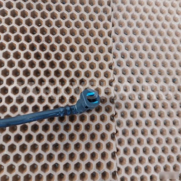 Трубка абсорбера вентиляции бака BMW X1 