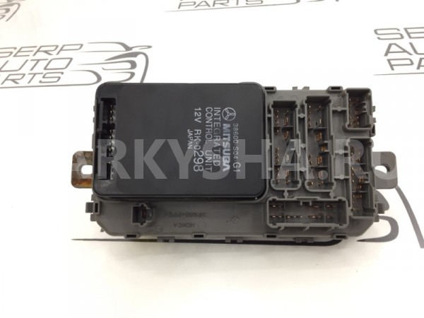 Блок предохранителей Honda CR-V 1 RD1 B20Z1 2001 Honda CR-V 