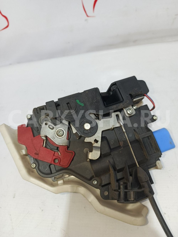 Замок двери задней правой Volkswagen Golf plus Volkswagen Golf Plus оригинальный номер 7L0839016D