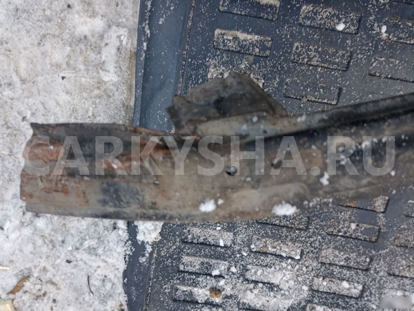 Усилитель переднего бампера верхний Hyundai getz Hyundai Getz 