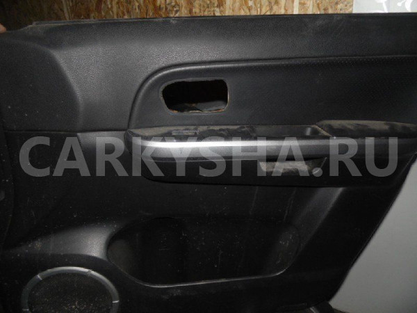 Обшивка двери Suzuki Grand Vitara II рестайлинг (2008—2012) Suzuki Grand Vitara 