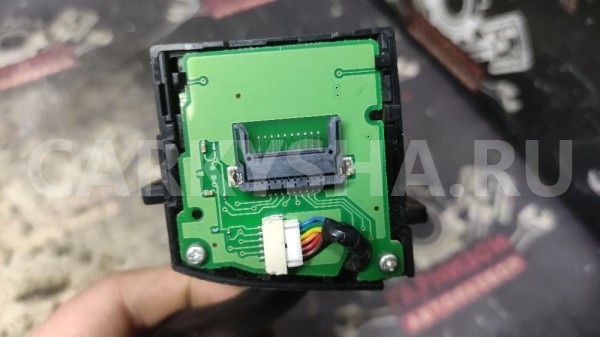 Подрулевой переключатель дворников Форд Фокус 3 Ford Focus оригинальный номер 1900223