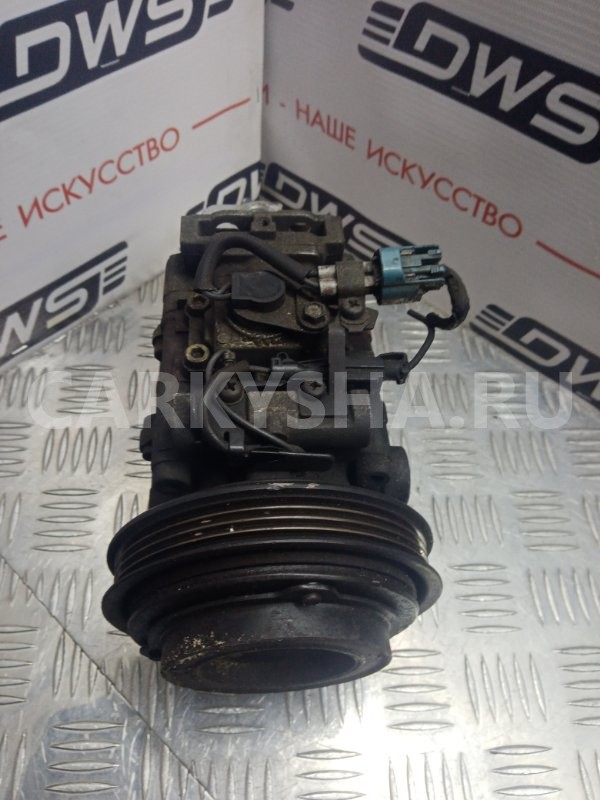 Компрессор кондиционера Subaru Legacy 