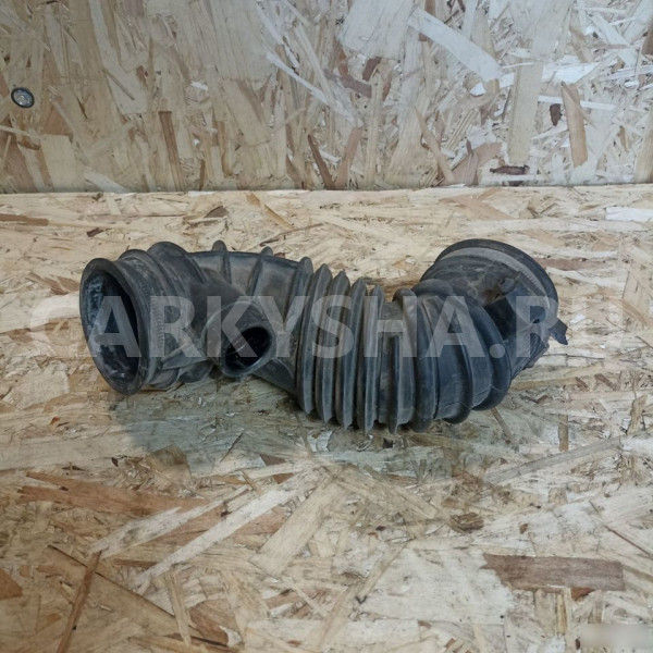 Патрубок воздушного фильтра Toyota Avensis T250 Toyota Avensis оригинальный номер 1788-OD200