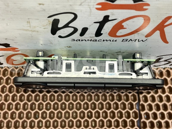 Плафон салона BMW 7er оригинальный номер 63 31 9 163 699, 63 31 9 163 699, 63319163699, 9163699