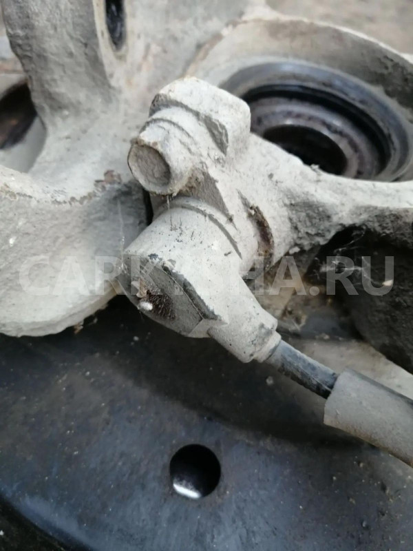Кулак поворотный передний правый Nissan Maxima A32 Nissan Maxima оригинальный номер 4001431U00