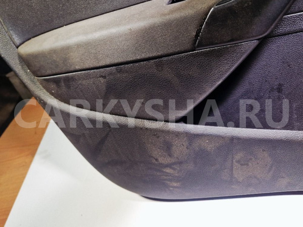 Обшивка двери передней левой Volkswagen Polo 5 Volkswagen Polo оригинальный номер 6RU867011F