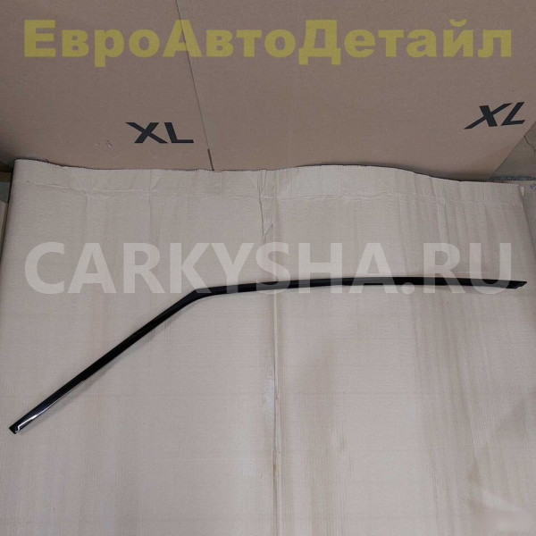 Молдинг передней двери верхний Range Rover Sport 2 Land Rover Range Rover оригинальный номер LR043749