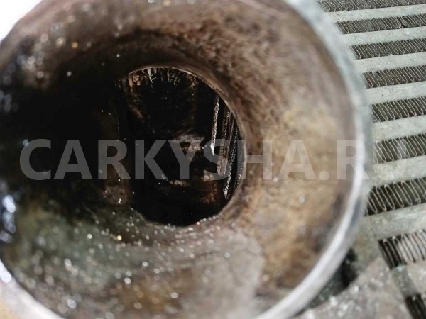 Название детали Интеркулер Модель Hyundai Santa Fe CM рестайлинг Hyundai Santa Fe оригинальный номер 28271-2F050