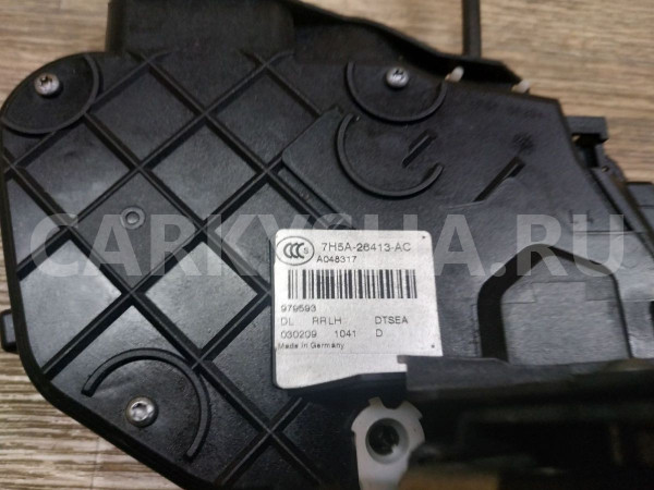 Замок двери задней левой Land Rover Freelander оригинальный номер 7H5A26413AC