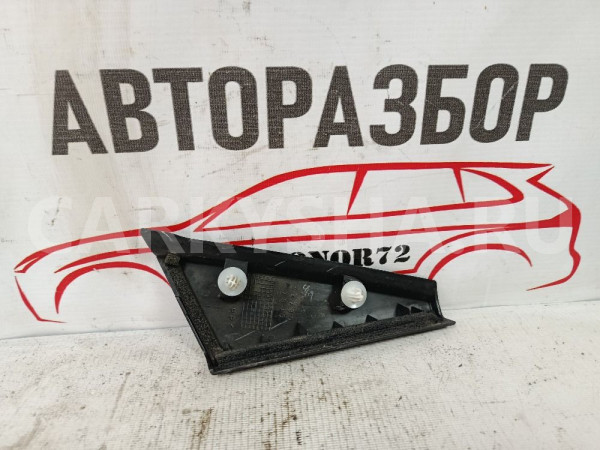 Уголок двери внутренний левый Suzuki SX4 2006-2014 Suzuki SX4 оригинальный номер 8479079J0