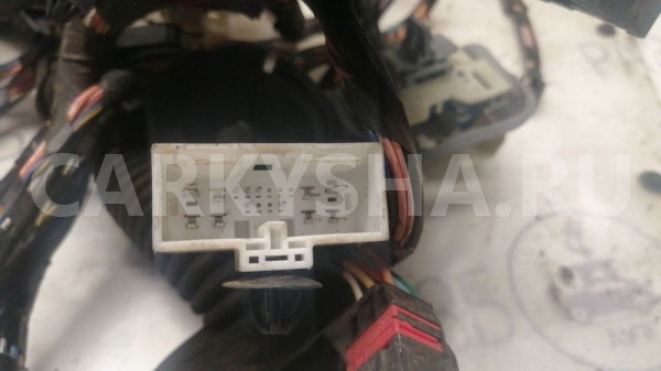Блок предохранителей проводка Subaru Legacy BL9 Subaru Legacy оригинальный номер 82241AG000