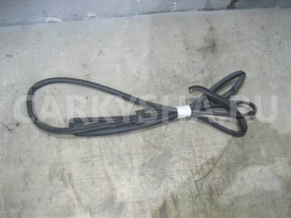 Уплотнитель двери задней правой Honda Civic 5D 2012-2016 Honda Civic оригинальный номер 72810TV0