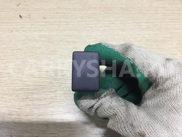 Заглушка кнопки Toyota C-HR I  оригинальный номер 55539-28160