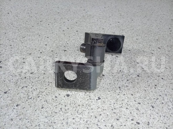 Петля двери Audi Q7 4M (2015—2020) Audi Q7 оригинальный номер 4M0831403A