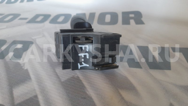 Переключатель поворотов Ford Focus 1 Ford Focus оригинальный номер 98AG13335AG