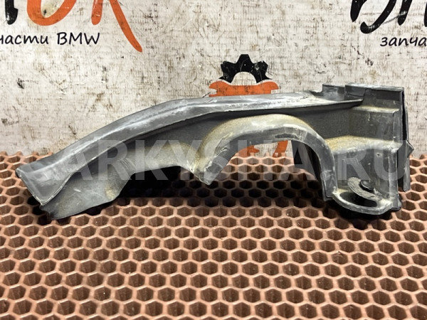 Уплотнитель капота BMW 5er оригинальный номер 51 76 7 206 569, 7206569, 51 76 7 206 569, 51767206569