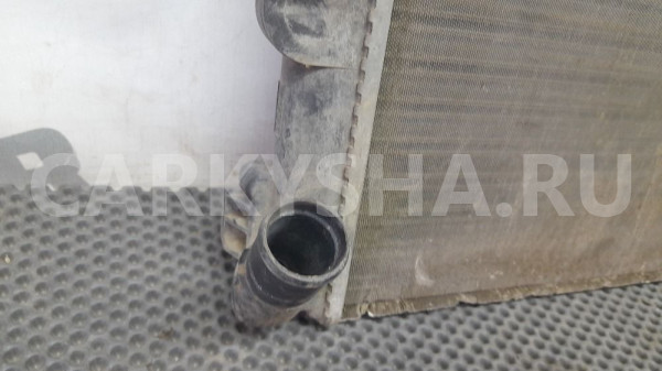Радиатор охлаждения Renault Logan 2006 (б/у) Renault 20 оригинальный номер 7700428082