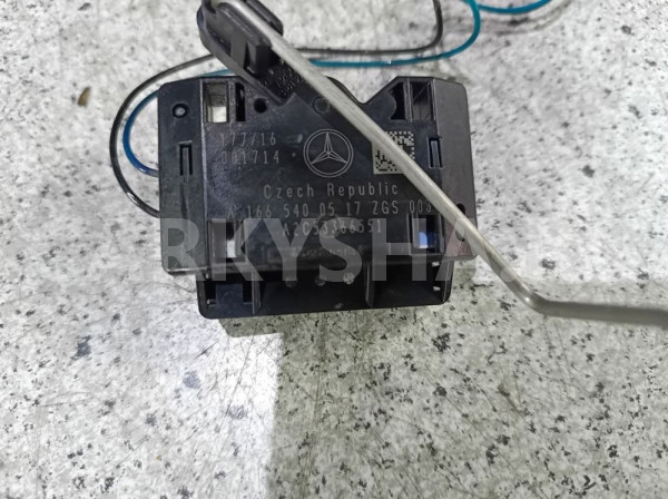 Датчик уровня топлива Mercedes-Benz GLE-класс W166 (2015—2018) Mercedes-Benz GLE оригинальный номер a1665400517