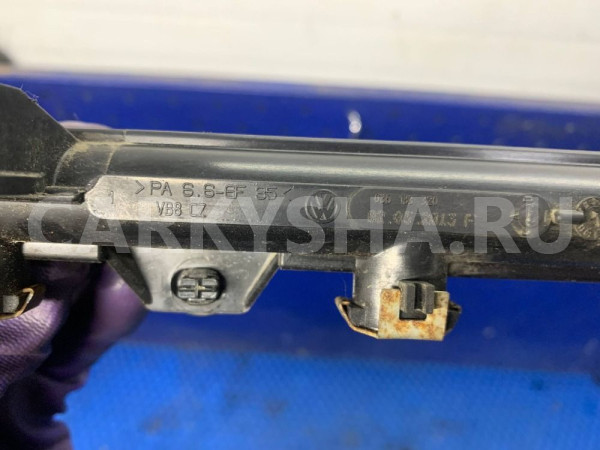 Рейка топливная Volkswagen Polo 5 Volkswagen Polo оригинальный номер 036133320C