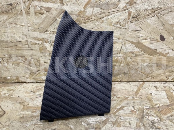 Решетка под динамик левая Toyota Corolla XII (E210) – седан оригинальный номер 55472-02080-C0