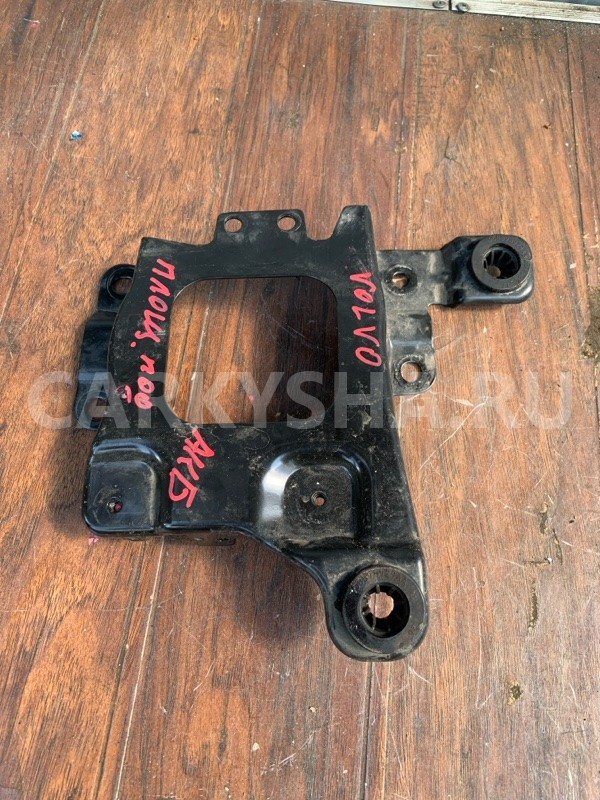 Площадка Акб Volvo V40 2012-2016 Volvo V40 