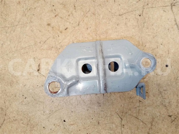 Название детали Кронштейн заднего бампера правый Модель Peugeot 4007 Peugeot 4007 оригинальный номер 7414 WT