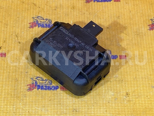 Датчик дождя Land Rover Freelander II рестайлинг (2010—2012) Land Rover Freelander оригинальный номер LR014238