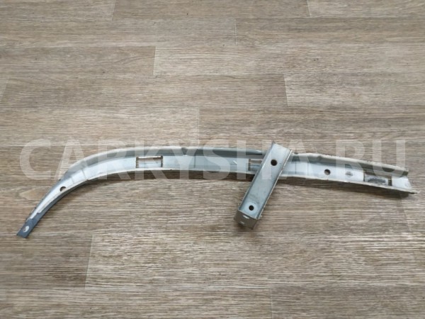 Кронштейн фары правой Honda Accord 