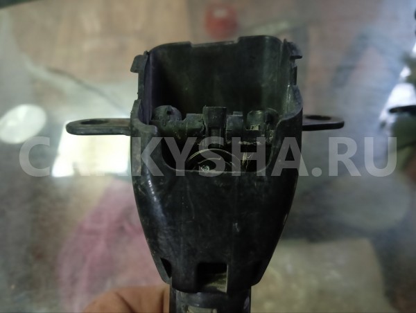 Форсунка омывателя фары Mitsubishi Outlander Xl 2007-2009, правая Mitsubishi Outlander 