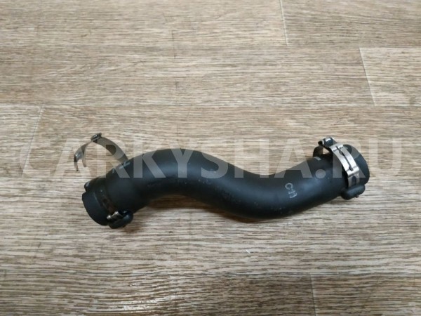 Патрубок двигателя Land Rover Freelander оригинальный номер X633135